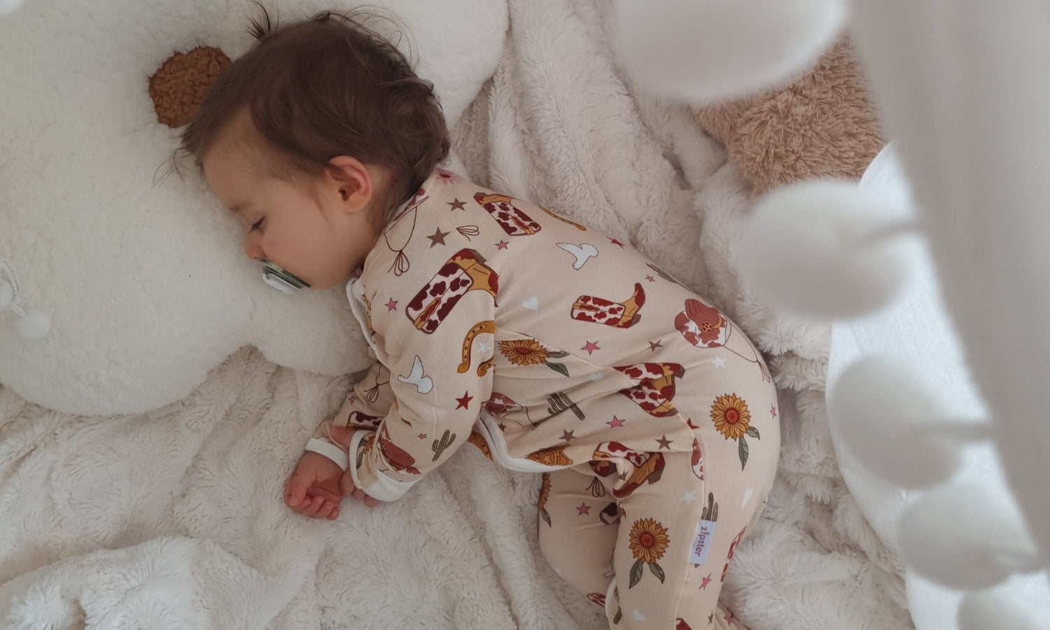 Zipster Blog-How to Setup a Successful Daytime Nap Routine for Your Baby